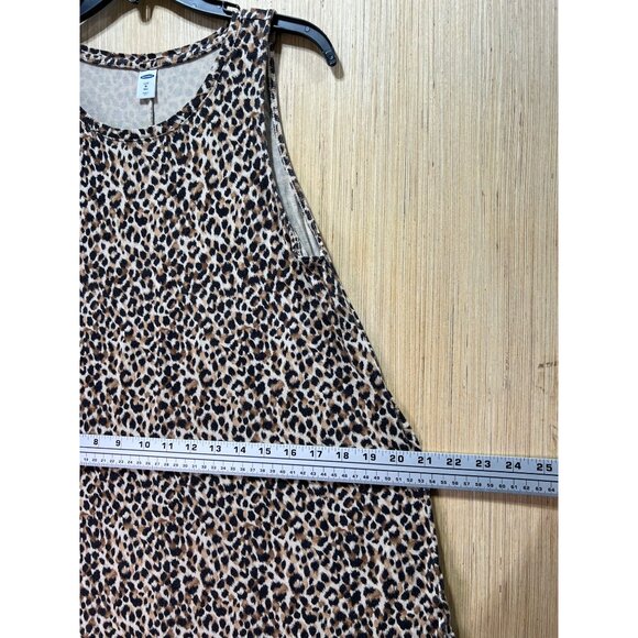 Old Navy - Women's Leopard Print Tank Top - Black/White - Medium - Picture 4 of 11